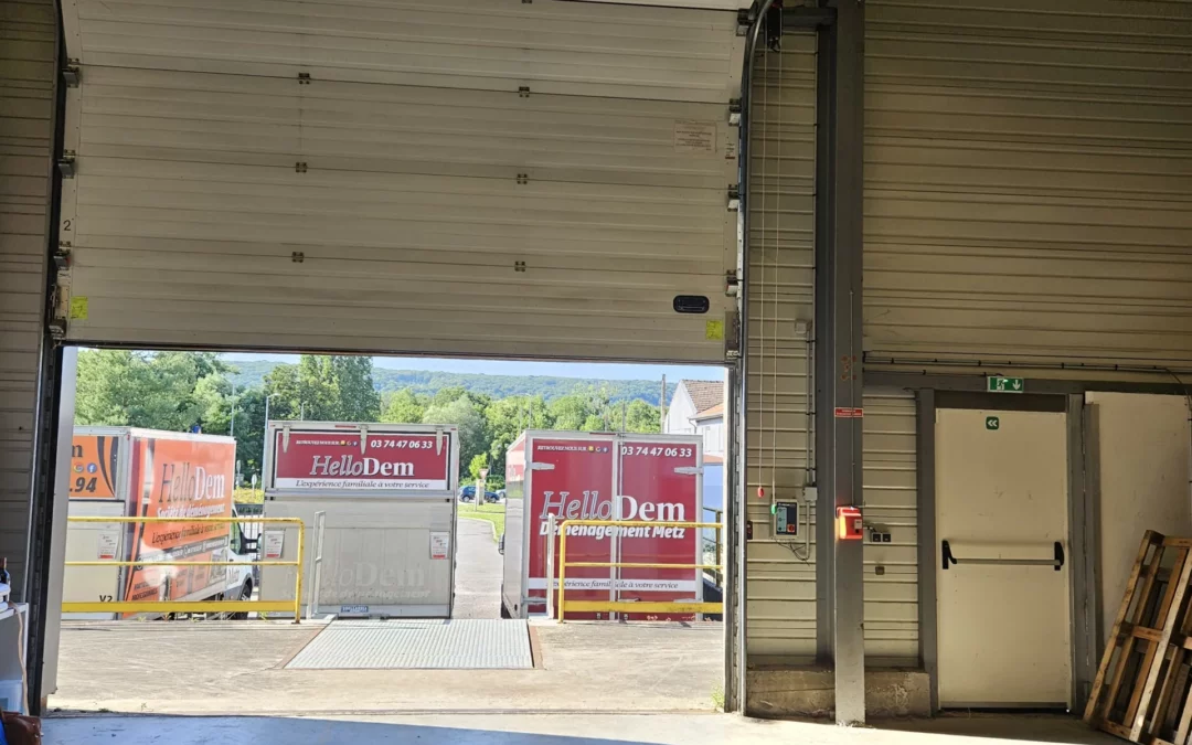 Service de stockage de meubles à Nancy : comment HelloDem gère les objets fragiles et précieux